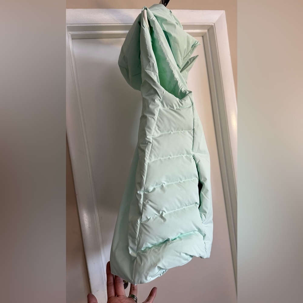 NWT RAINS Mineral Green Loop Vest Puffer XS - Picture 5 of 13